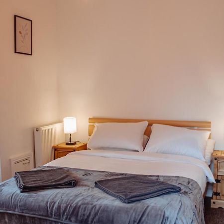 Spacious Flat With Free Parking Daire Harrogate Dış mekan fotoğraf